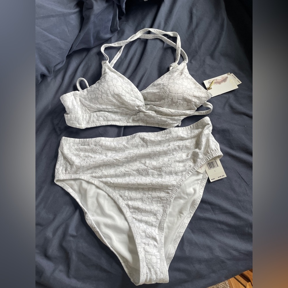 NWT Jessica Simpson large two piece floral print swimsuit